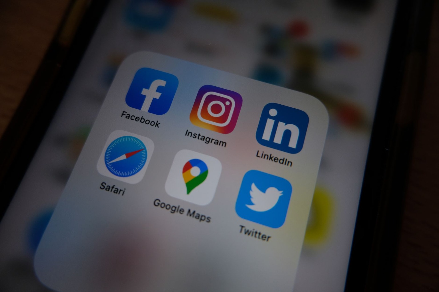 Entrepreneur travel networking — Leveraging Digital Networking Tools While Traveling Entrepreneur travel networking — Leveraging Digital Networking Tools While Traveling