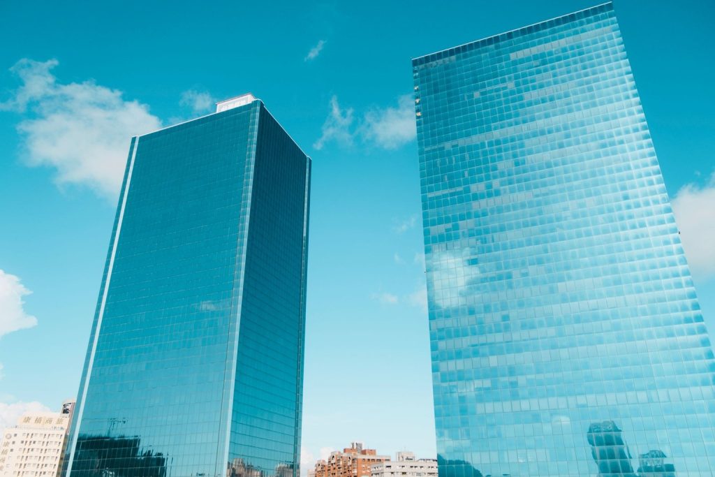 Commercial real estate travel